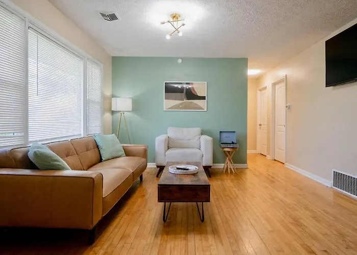 El Retro- Mid Century Ranch Near Horse Park & Rupp