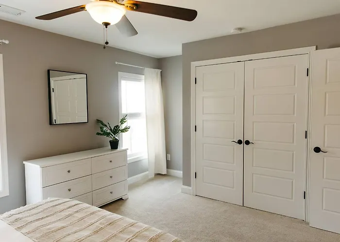 "King'S Quarters" Modern Urban Stay - Downtown Lex