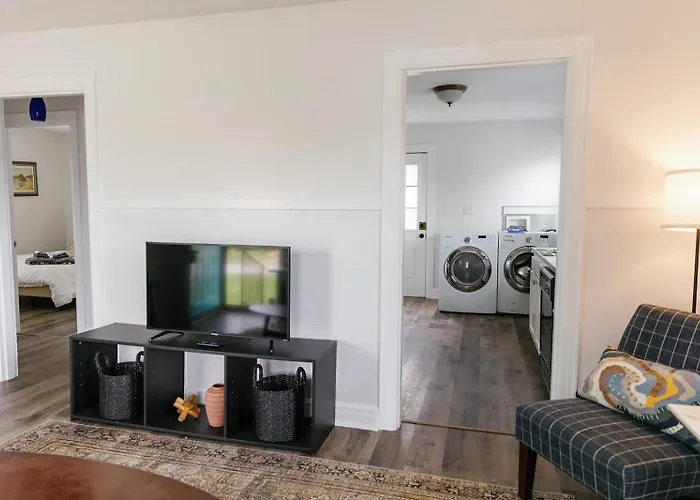 Cozy Corner| Home Near Downtown Lexington| 2Bd